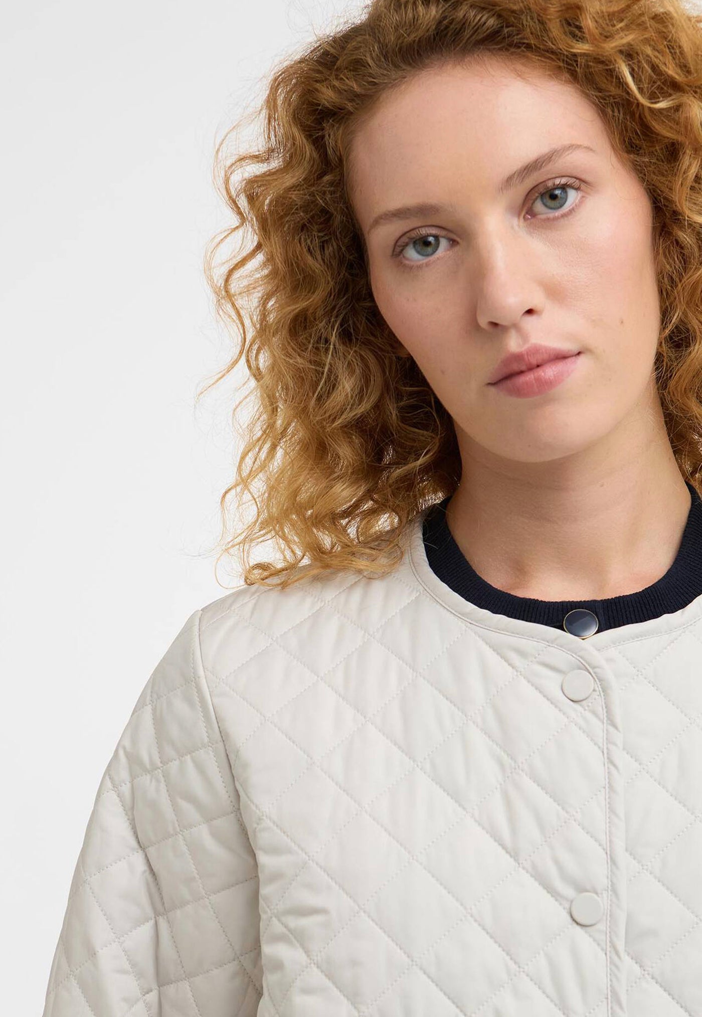 Cashel Collarless Quilted Jacket - Mist/Navy Tartan
