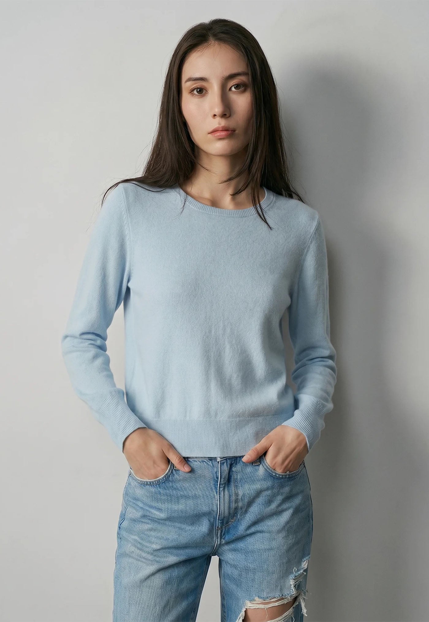 N.407 Cashmere Classic Crew - Whisper Blue