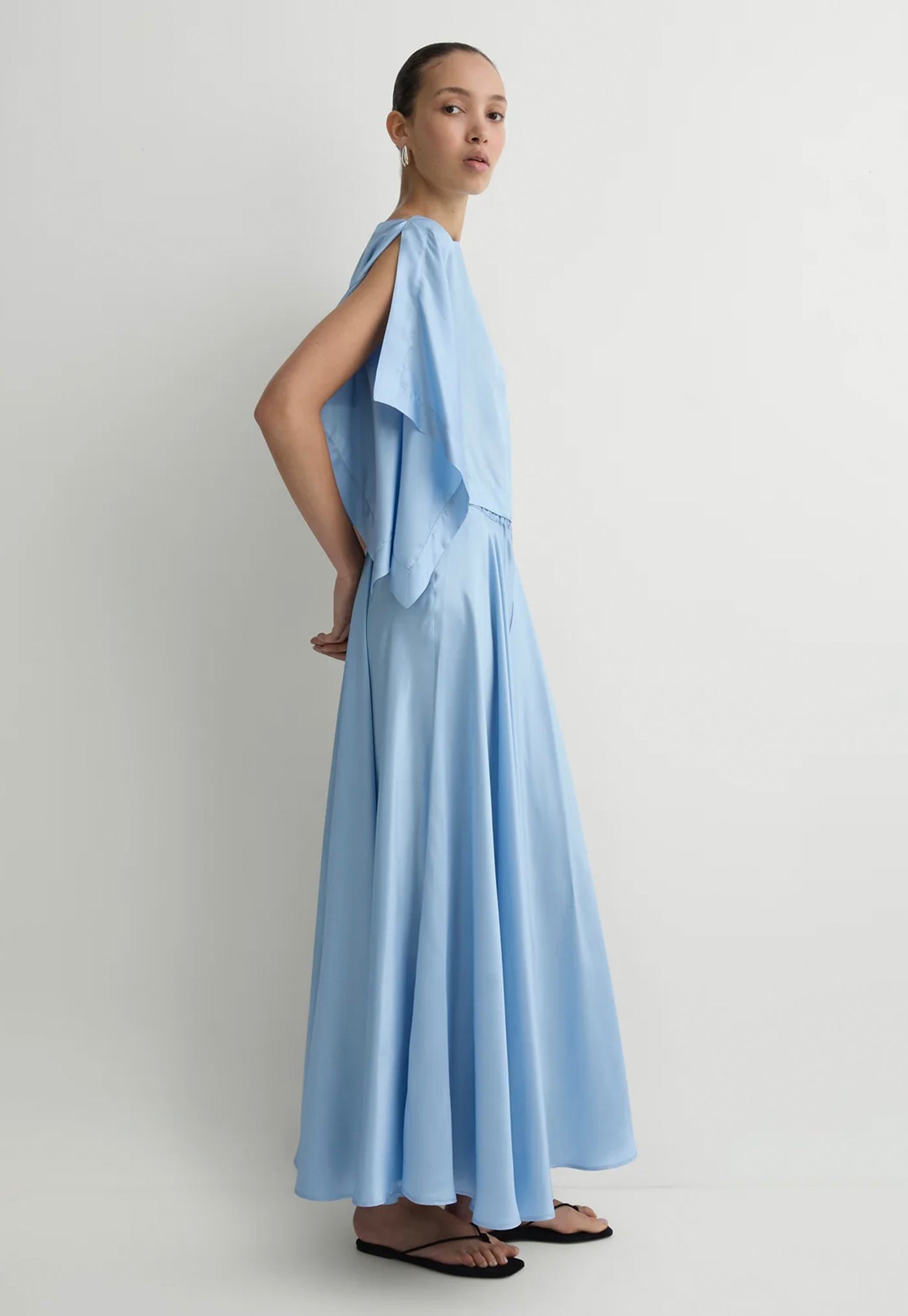 Como Waterfall Top - Sky Blue