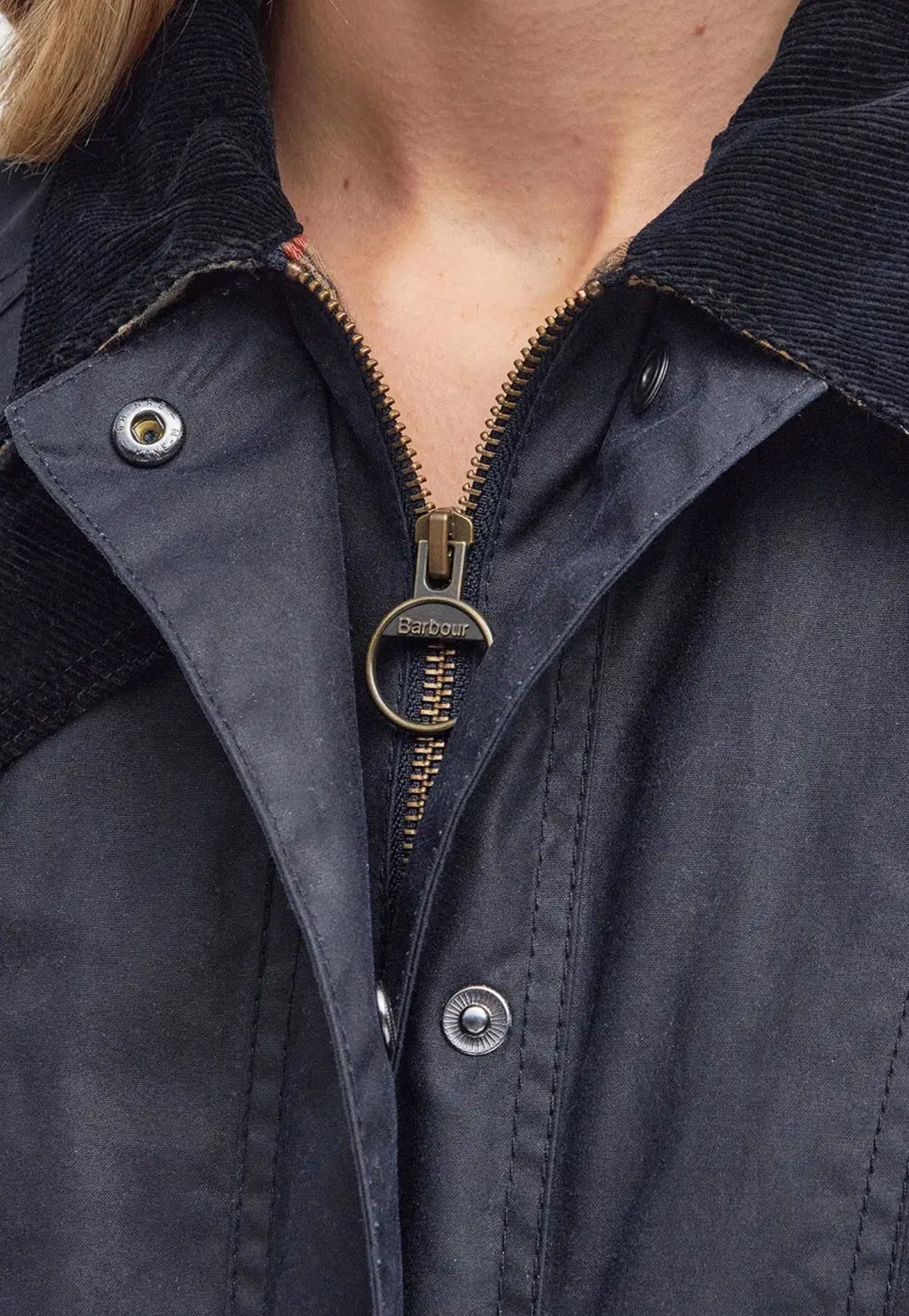 Beadnell Wax Jacket - Navy