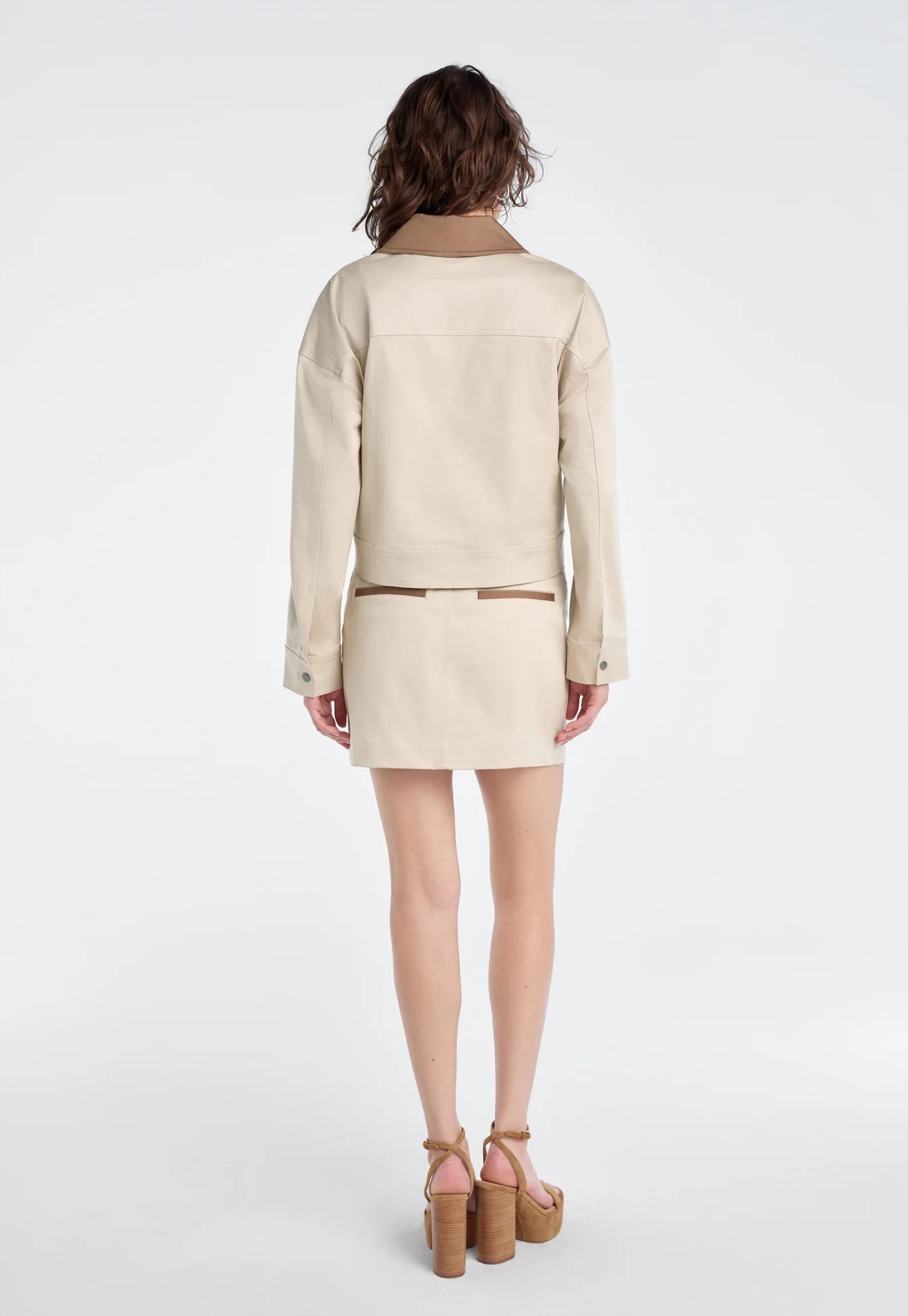 The Monica Jacket - Beige w/ Khaki Contrast