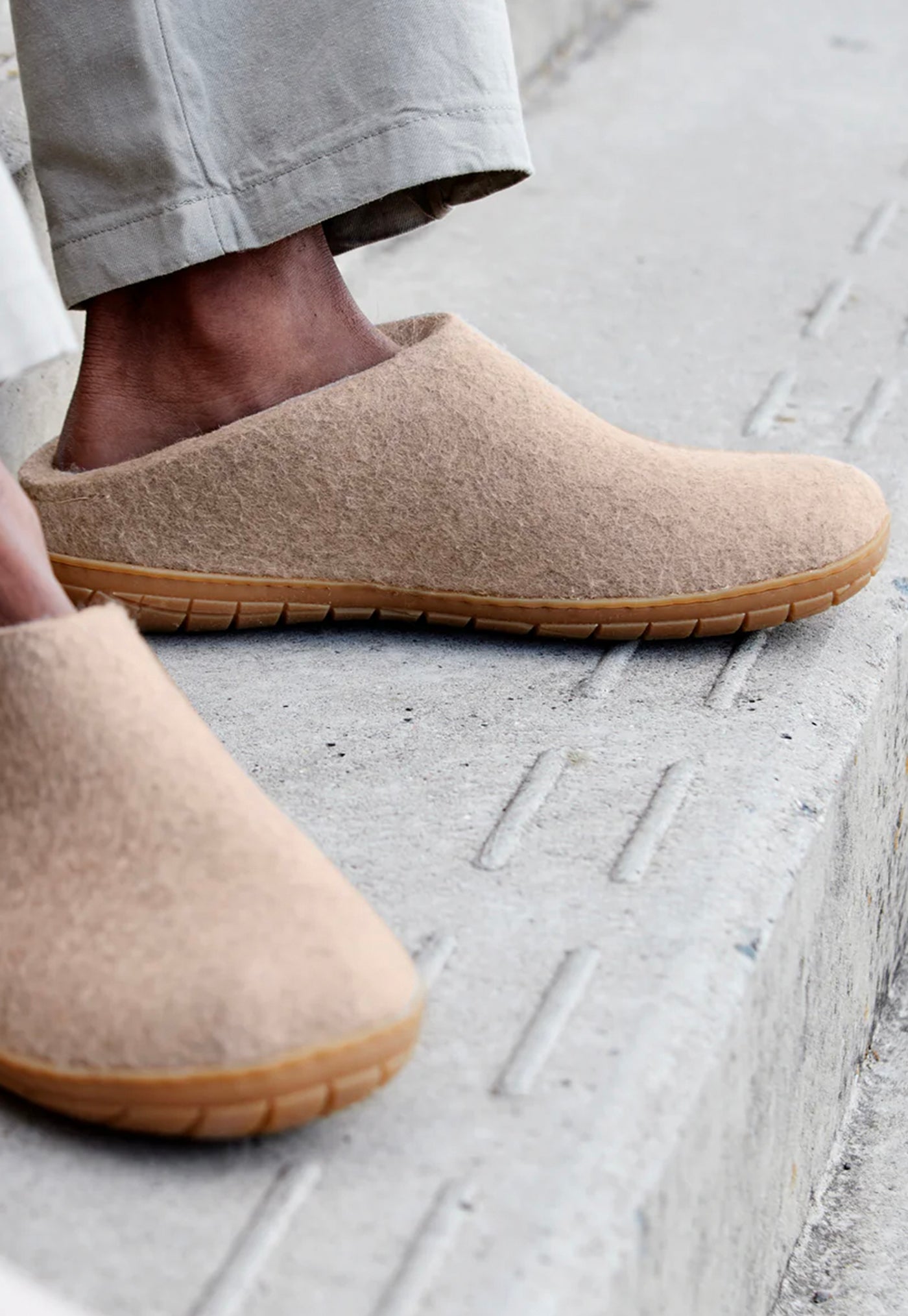 The Honey Rubber Slip-On - Sand