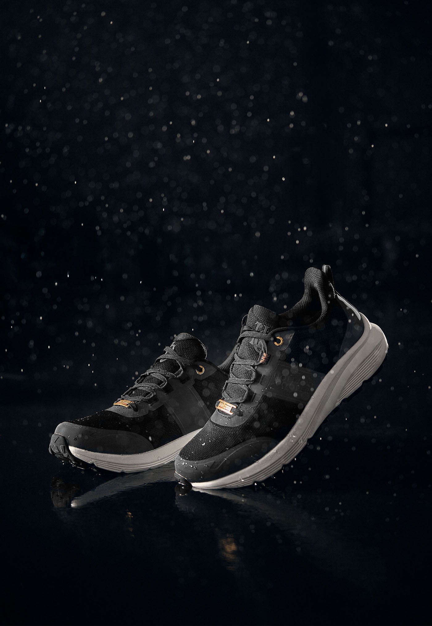 Burghley Waterproof Trainer - Black