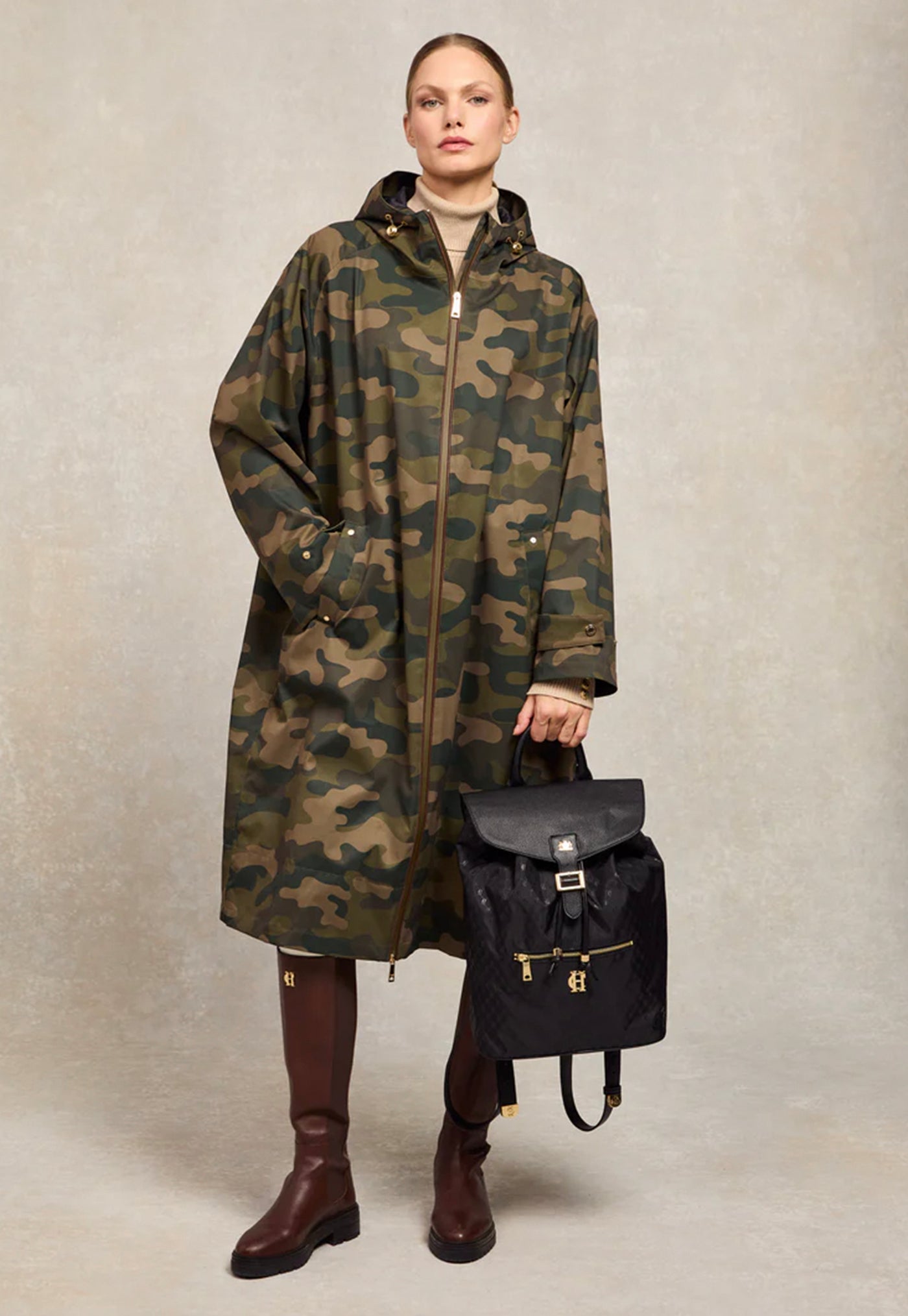 One-Size Lightweight Waterproof Coat - Camo