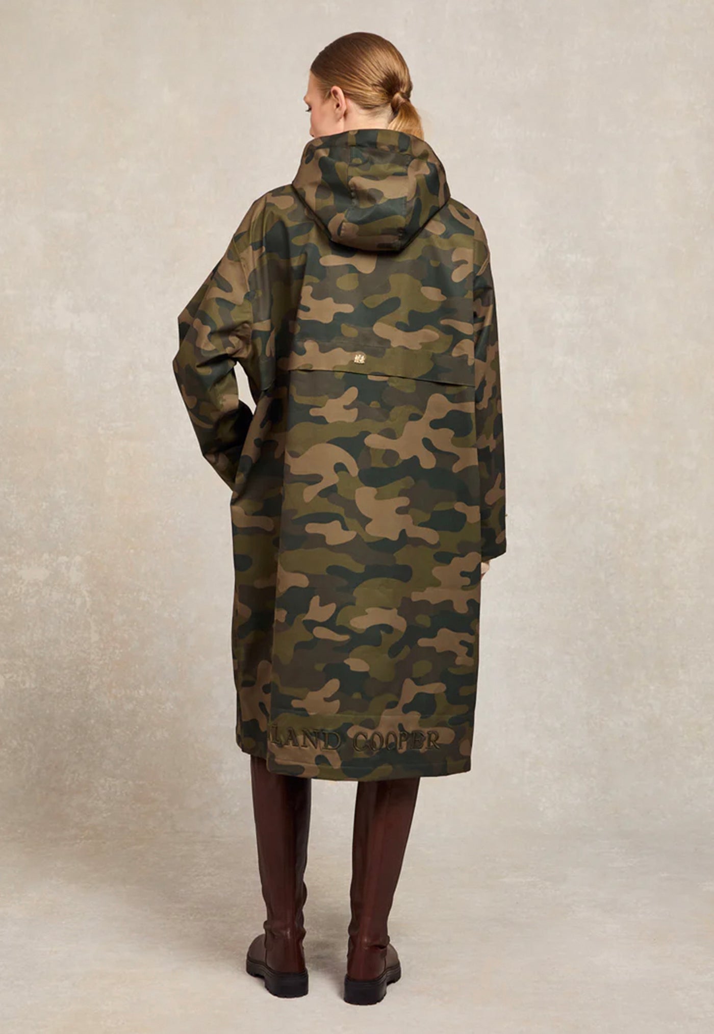 One-Size Lightweight Waterproof Coat - Camo