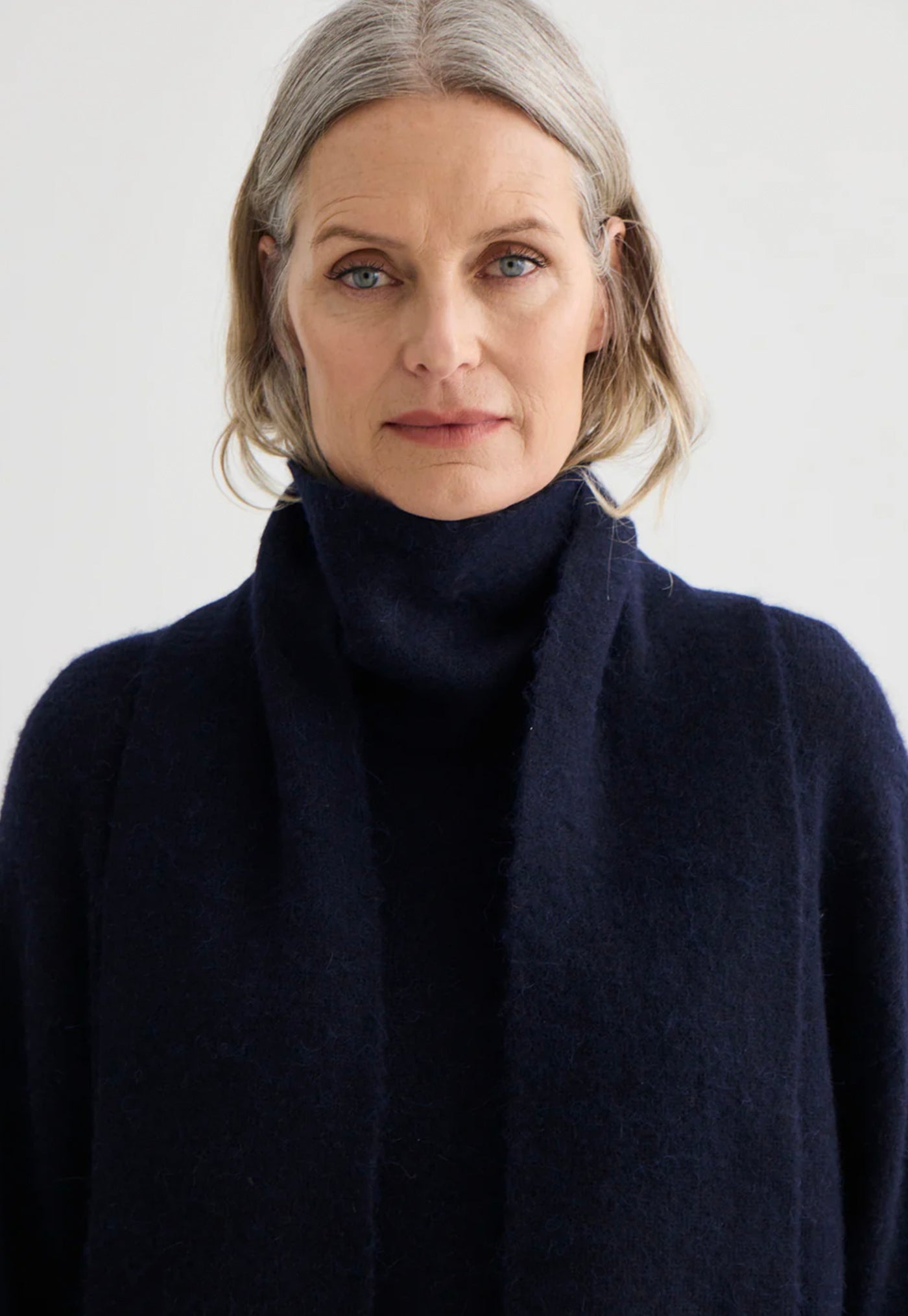 Alpaca Sweater with Scarf - Midnight