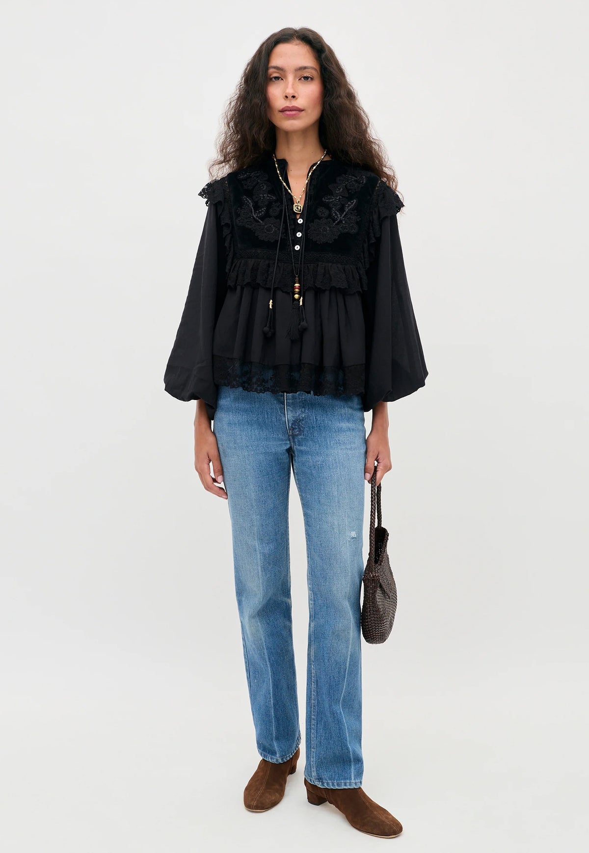 Diann Top - Lilly Embroidery Black