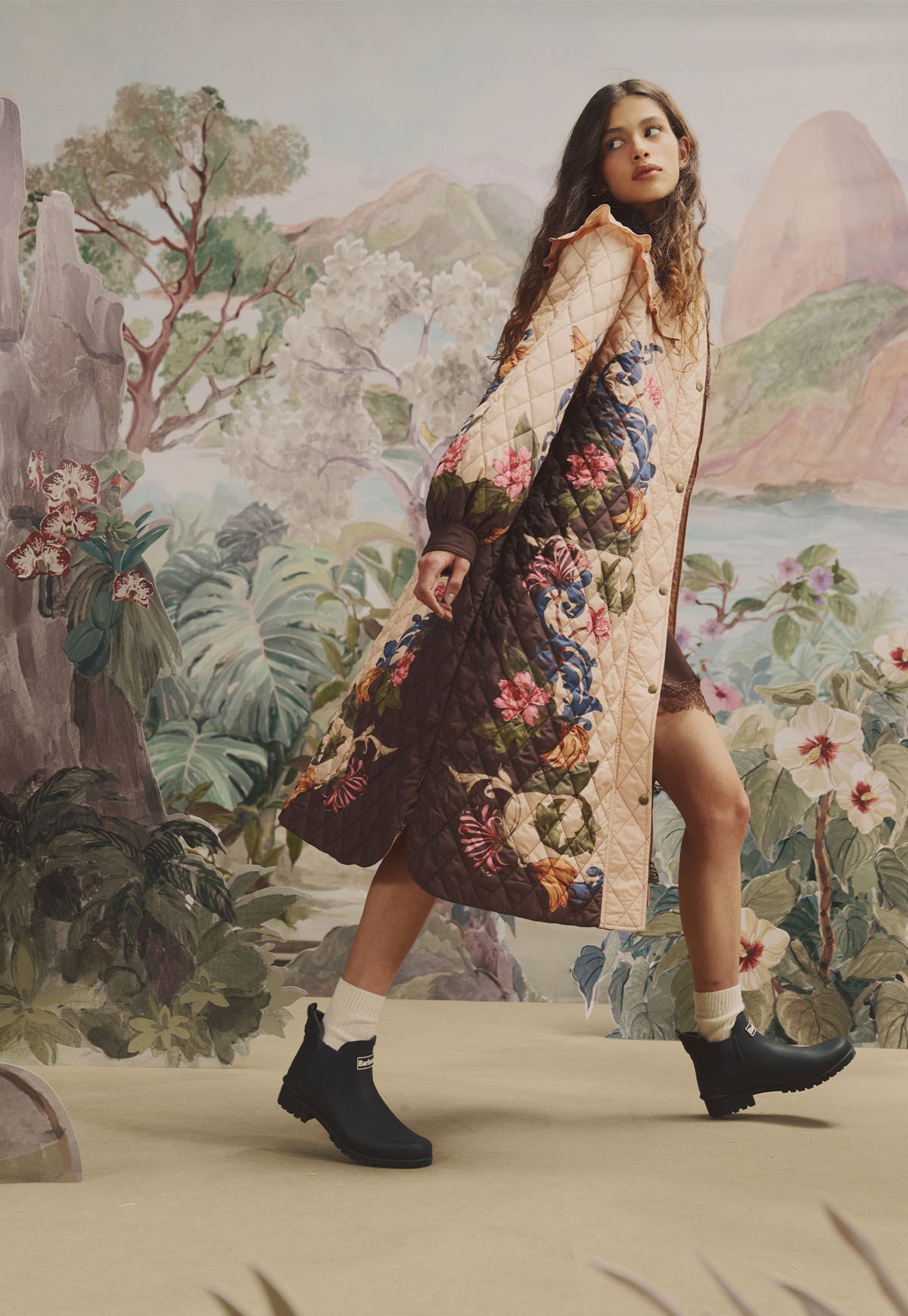 Barbour x Farm Rio Dania Quilt - Bloom In Between/Brown Banana
