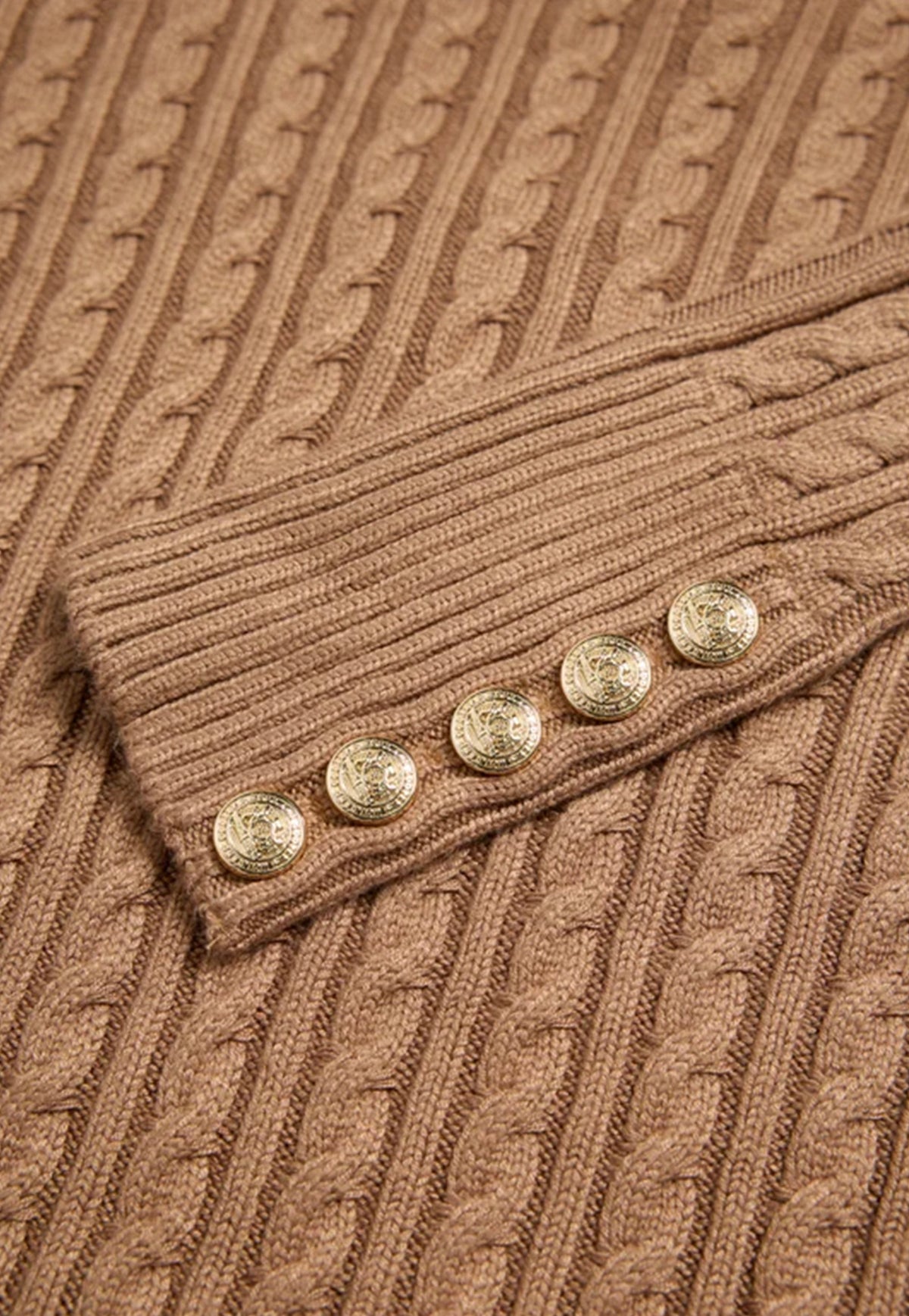 Seattle Cable Crew Knit - Dark Camel