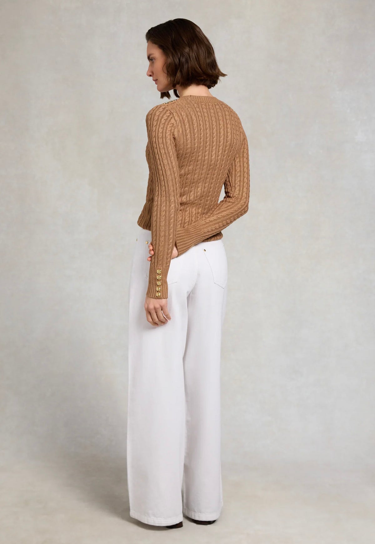 Seattle Cable Crew Knit - Dark Camel