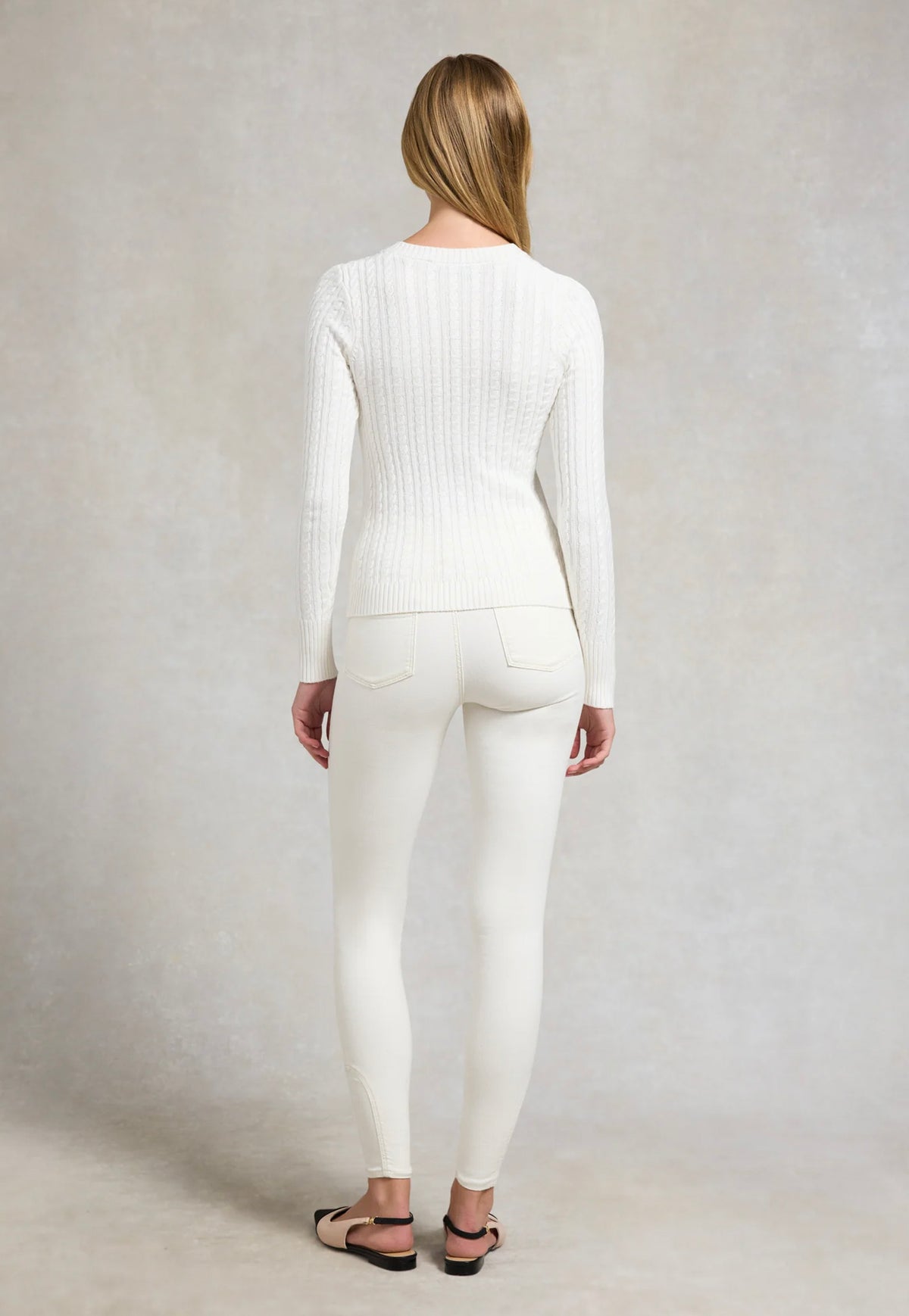 Seattle Cable V-Neck Knit - Winter White