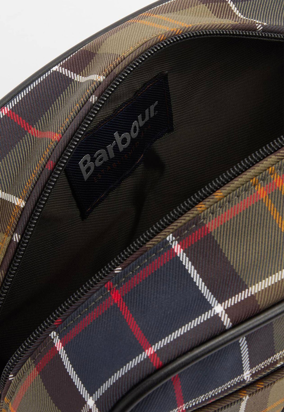Tartan Washbag - Classic/Beacon