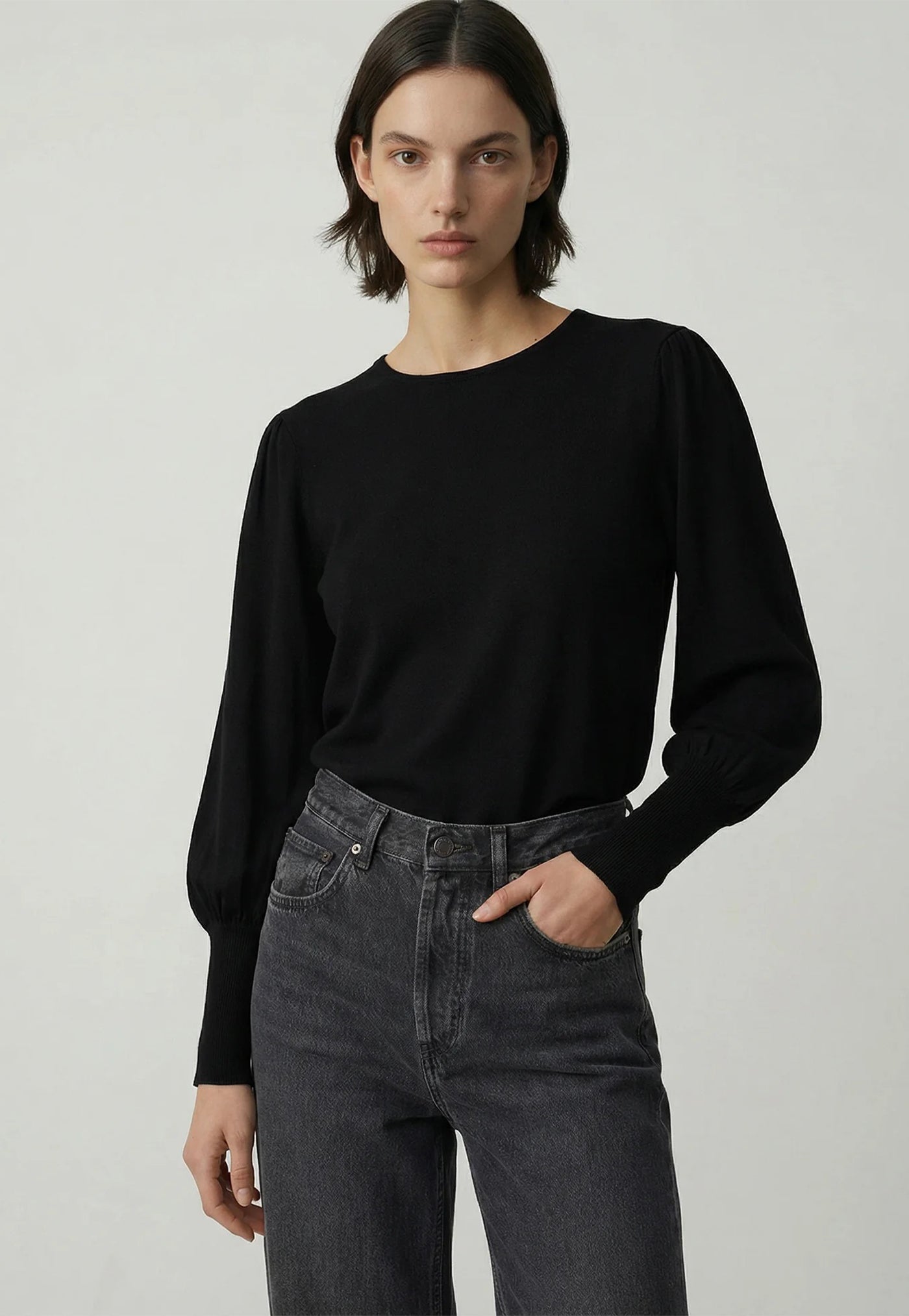 071 Always Bell Sleeve - Black