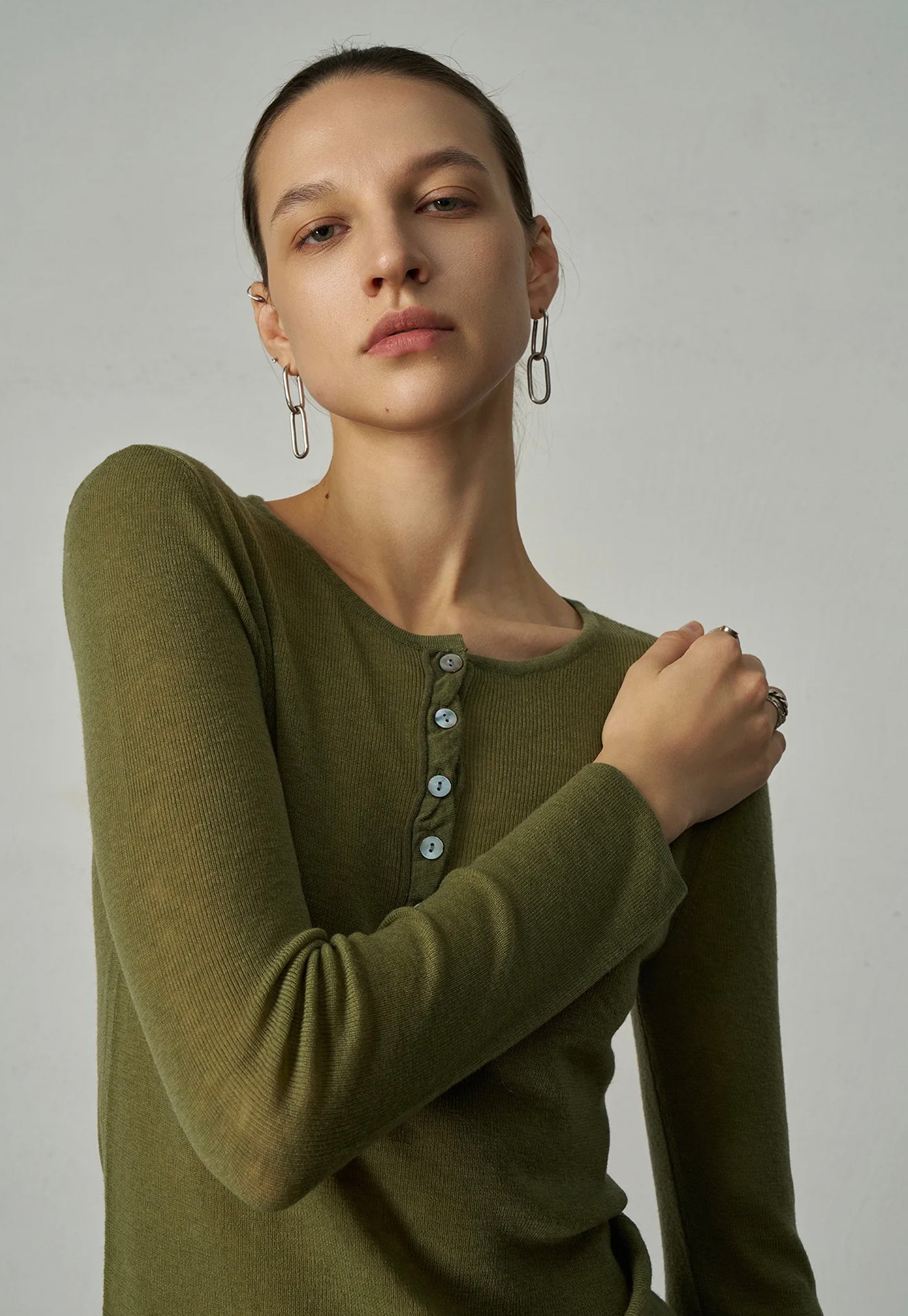 910 Sheerness Placket Top - Aloe