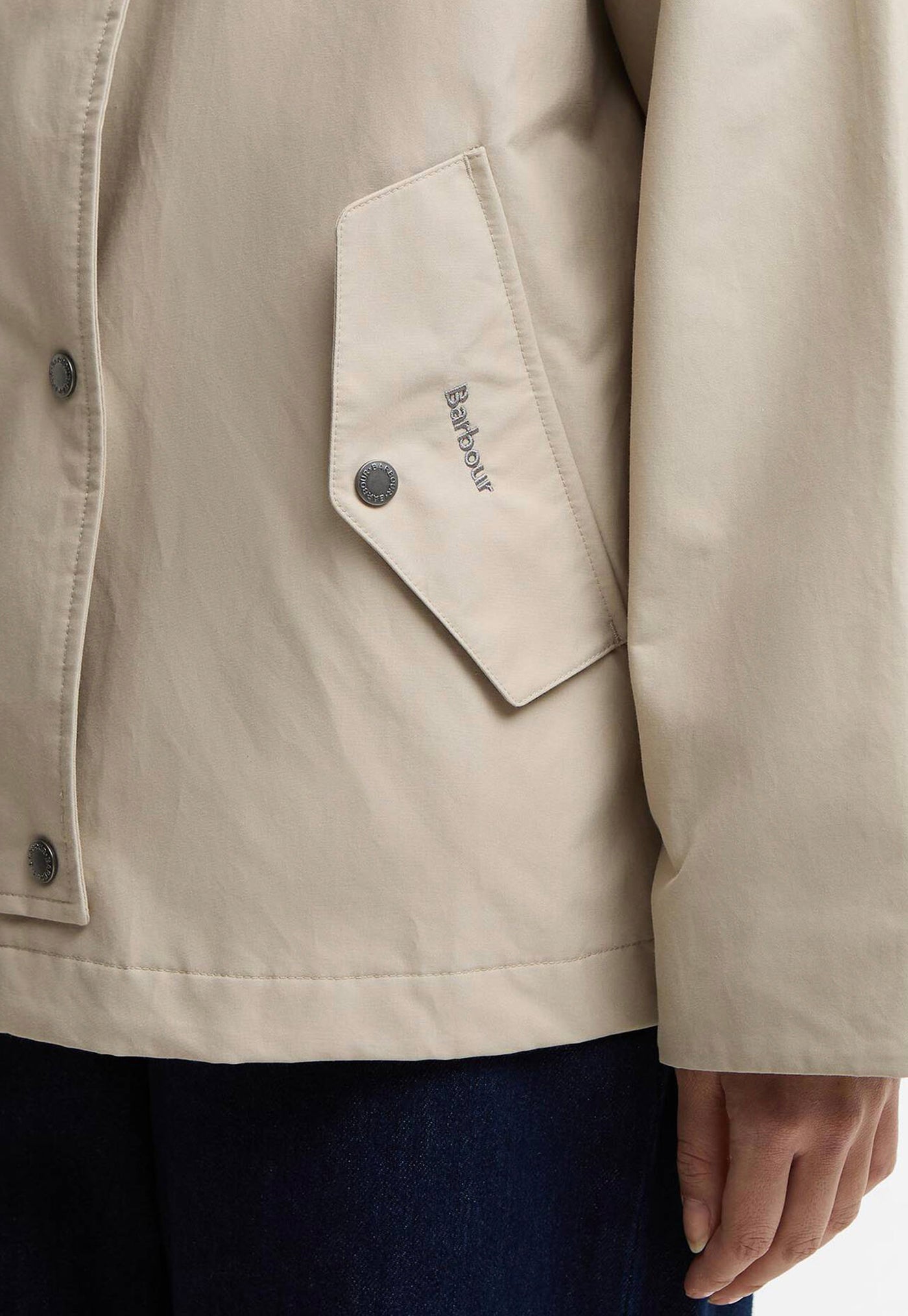 Kingswood Showerproof Jacket - Light Sand/Navy Gingham