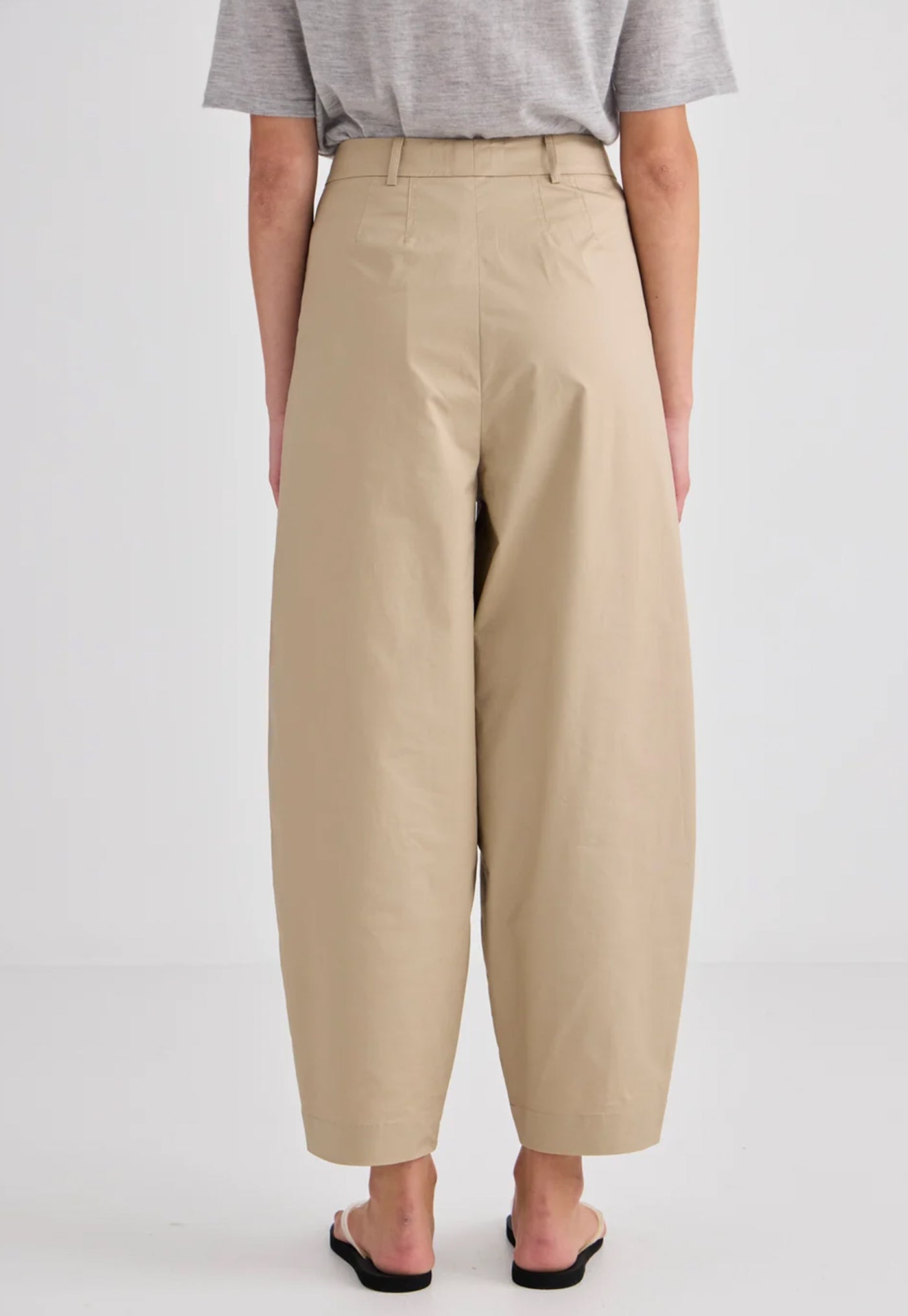 Brita Barrel Leg Trouser - Chino