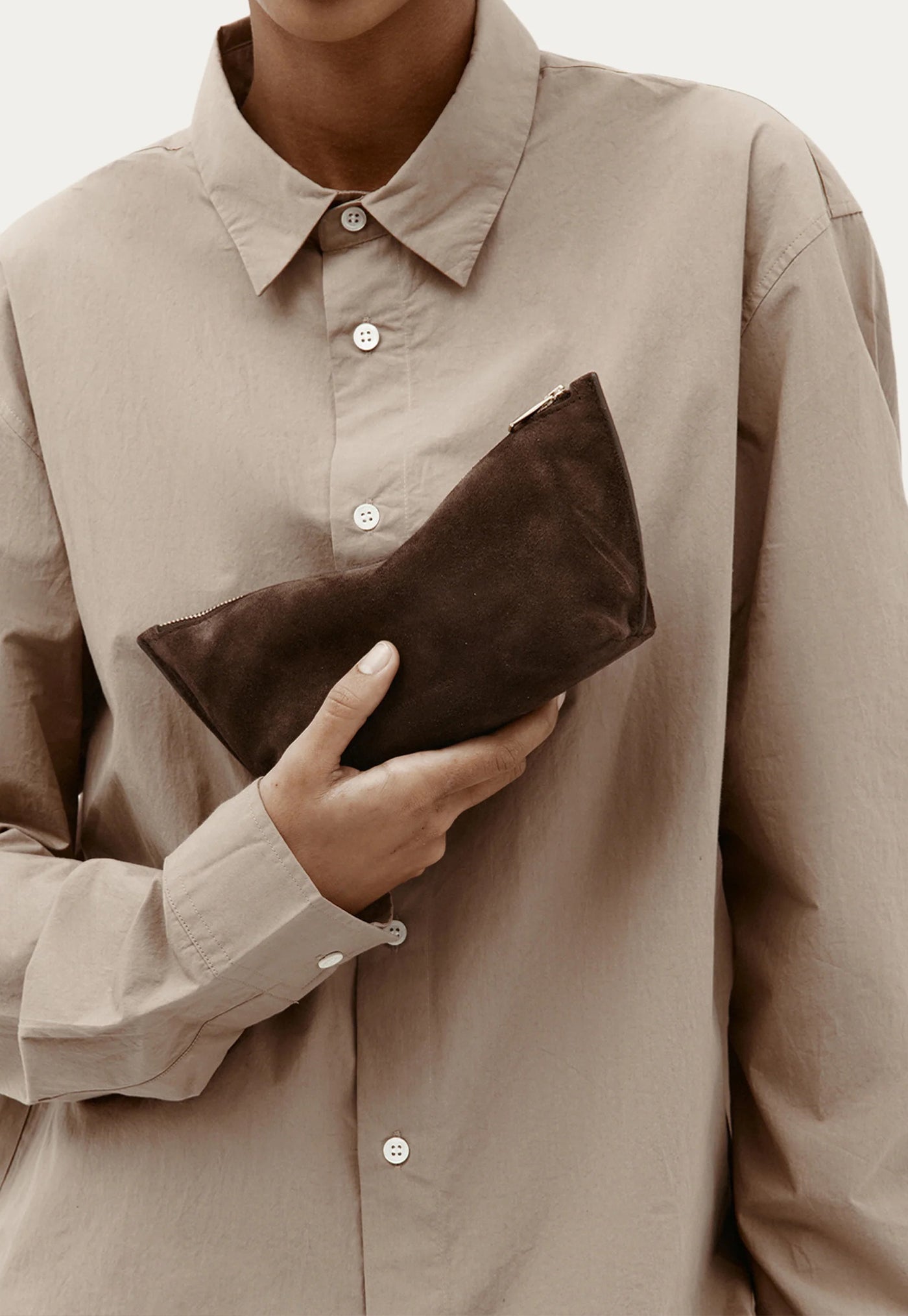 Poucher Grande - Java Suede