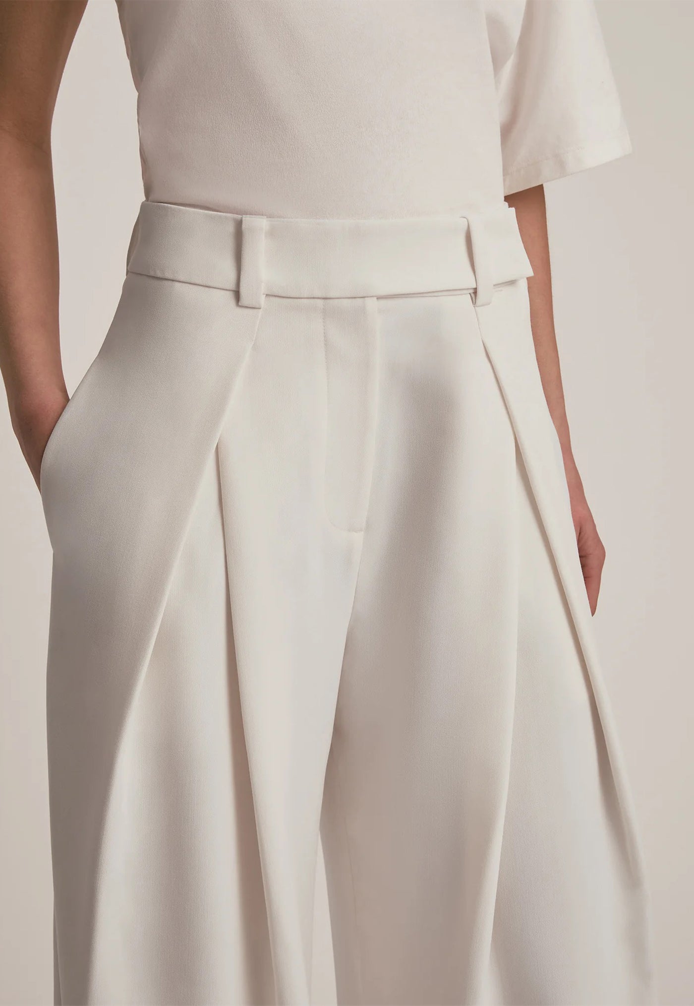 Pleats For Days Pant - Ivory