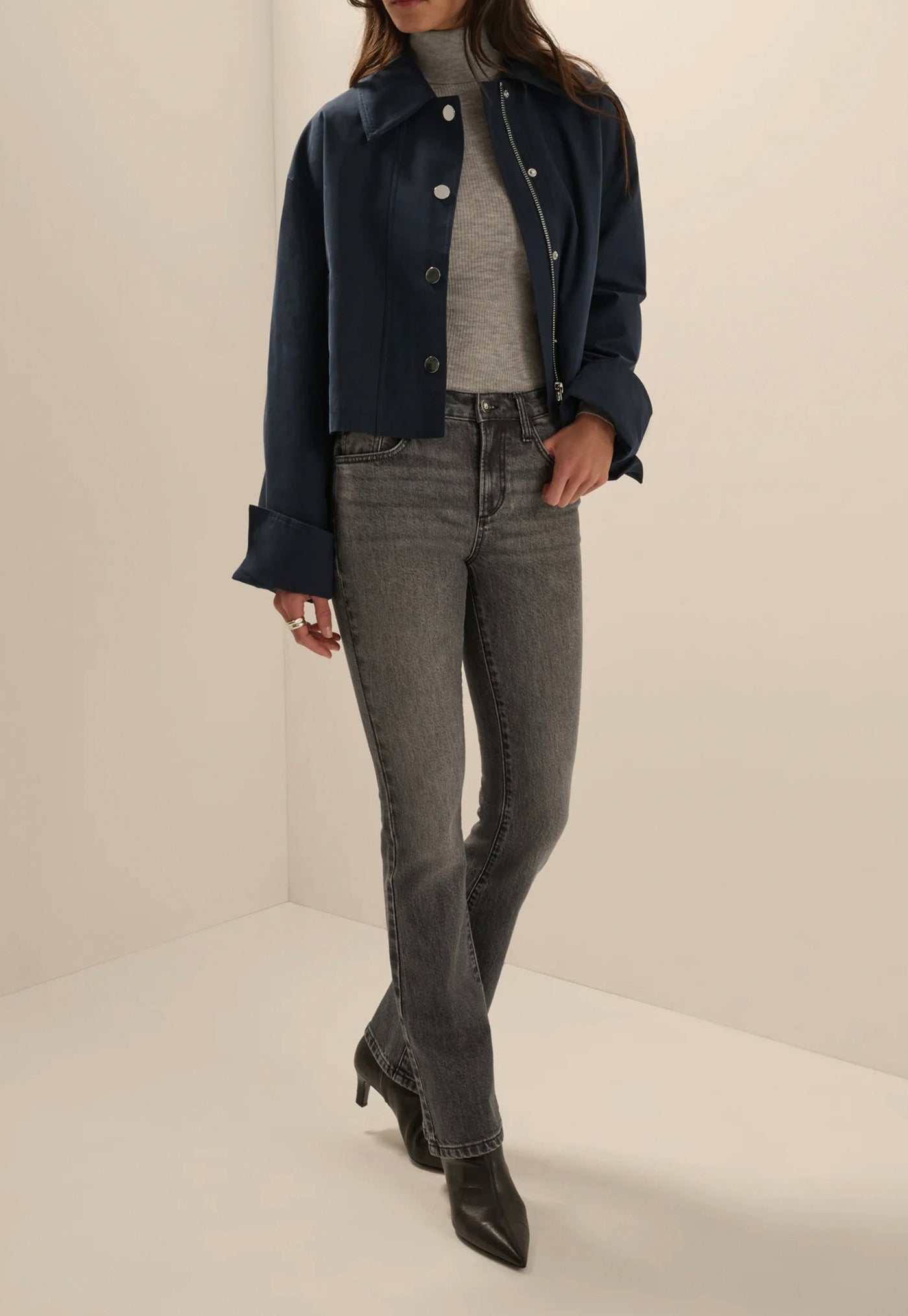 The Rue Cropped Trench - Navy