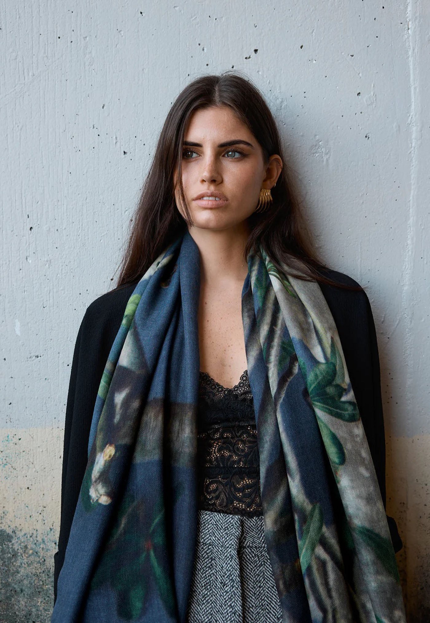 Island Rose - Skinny Wool Scarf