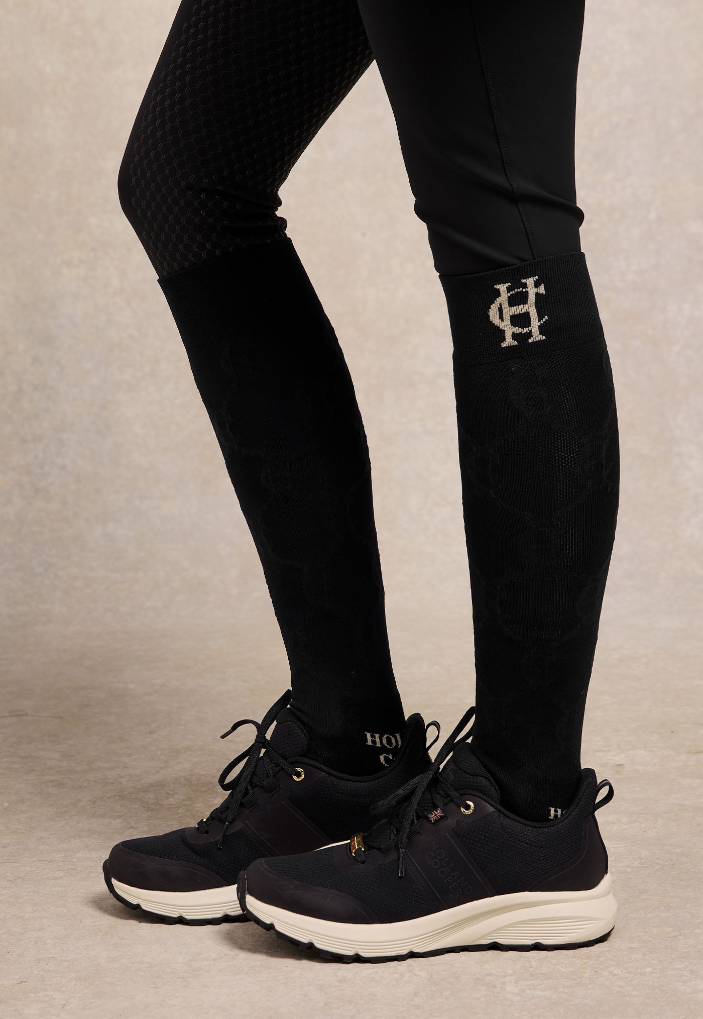 Burghley Waterproof Trainer - Black