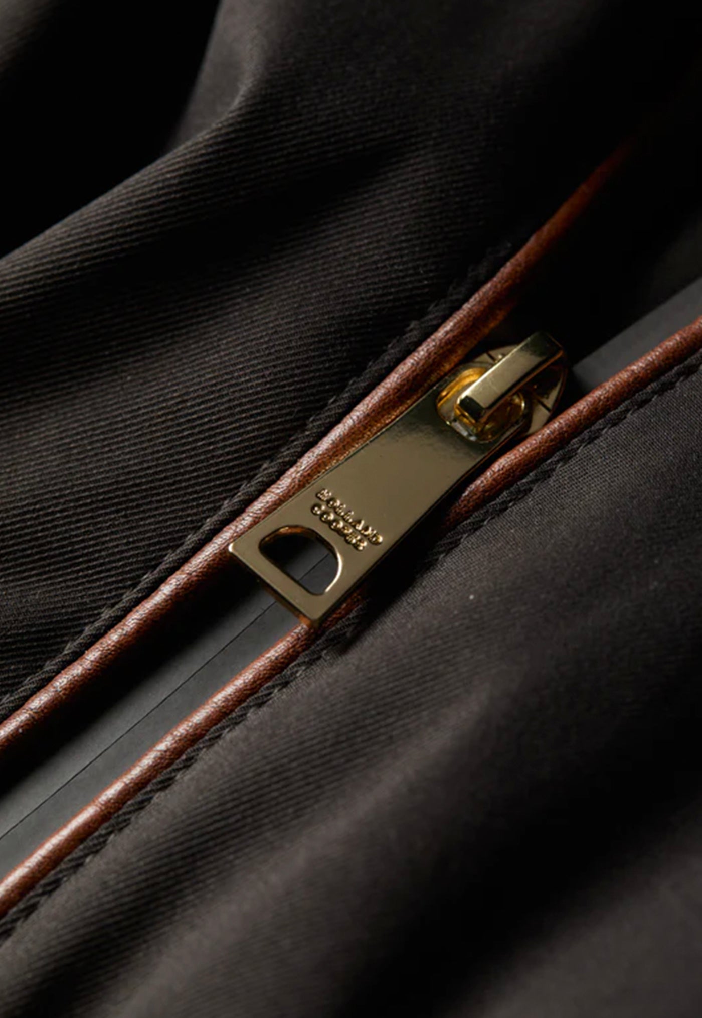 One-Size Waterproof Jacket - Chocolate