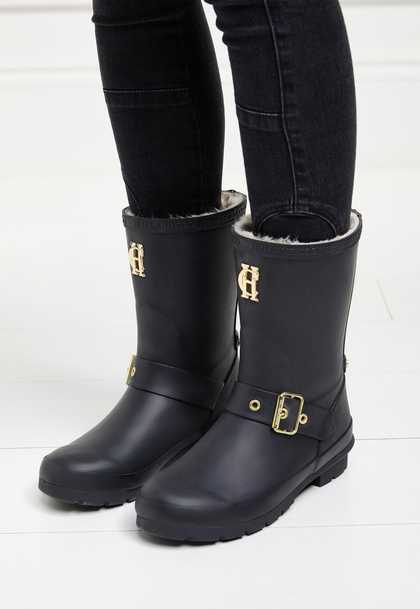 Sherpa Lined Chelsea Wellington - Matte Black