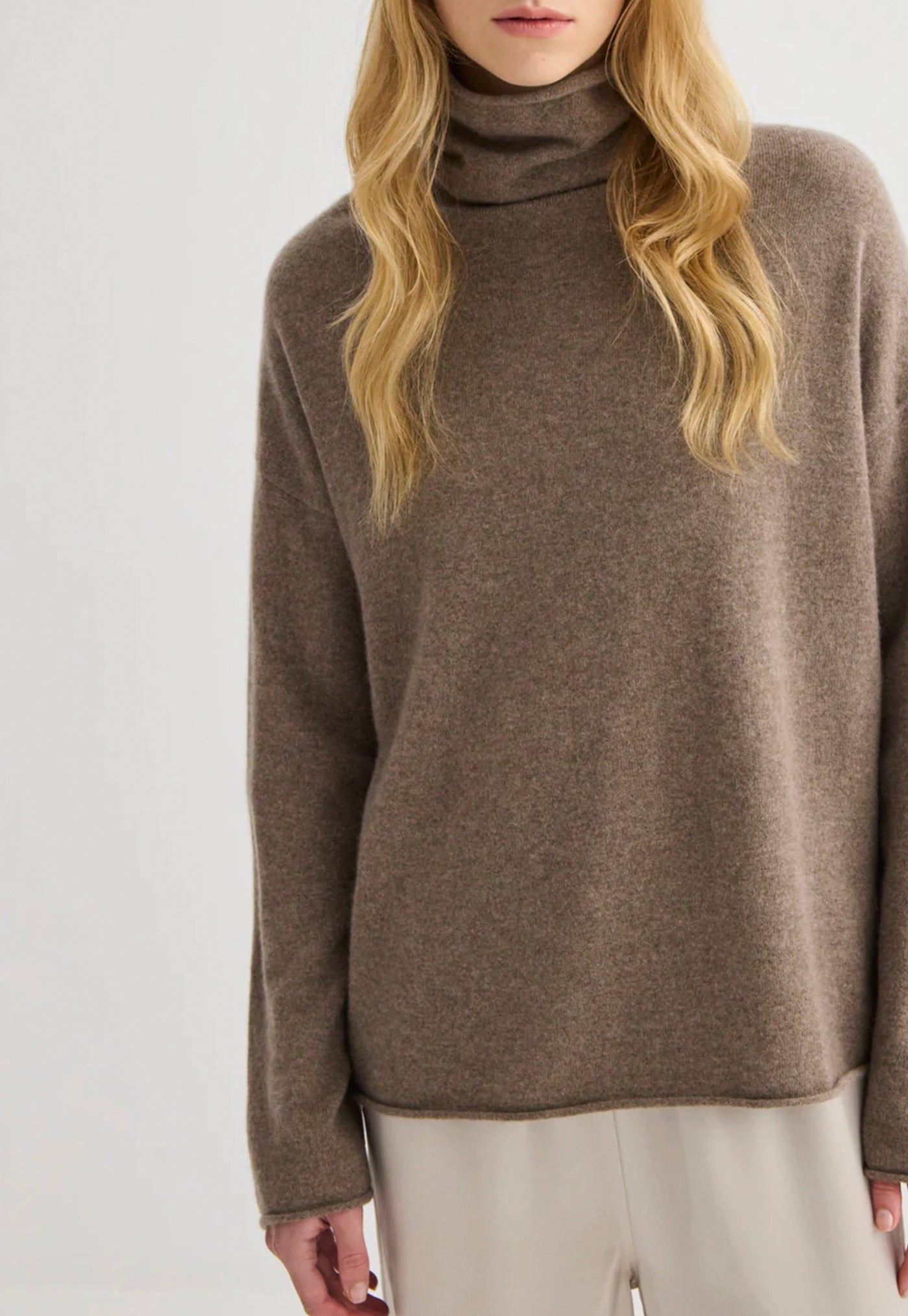 Mara Cashmere Funnel Neck - Cocoa Marle