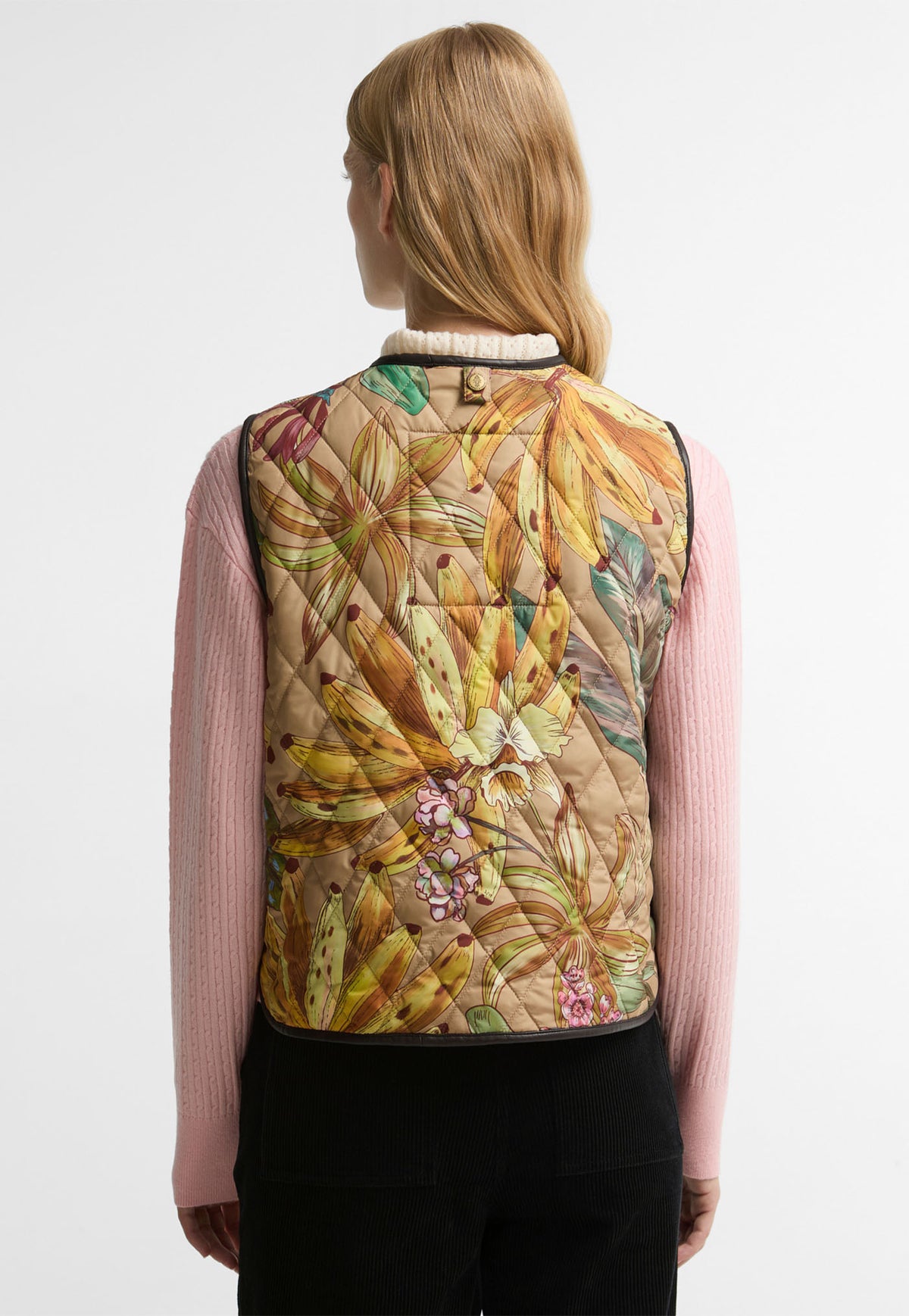 Barbour x Farm Rio Reversible Alpinias Quilted Liner - Banana Grove/Rustic