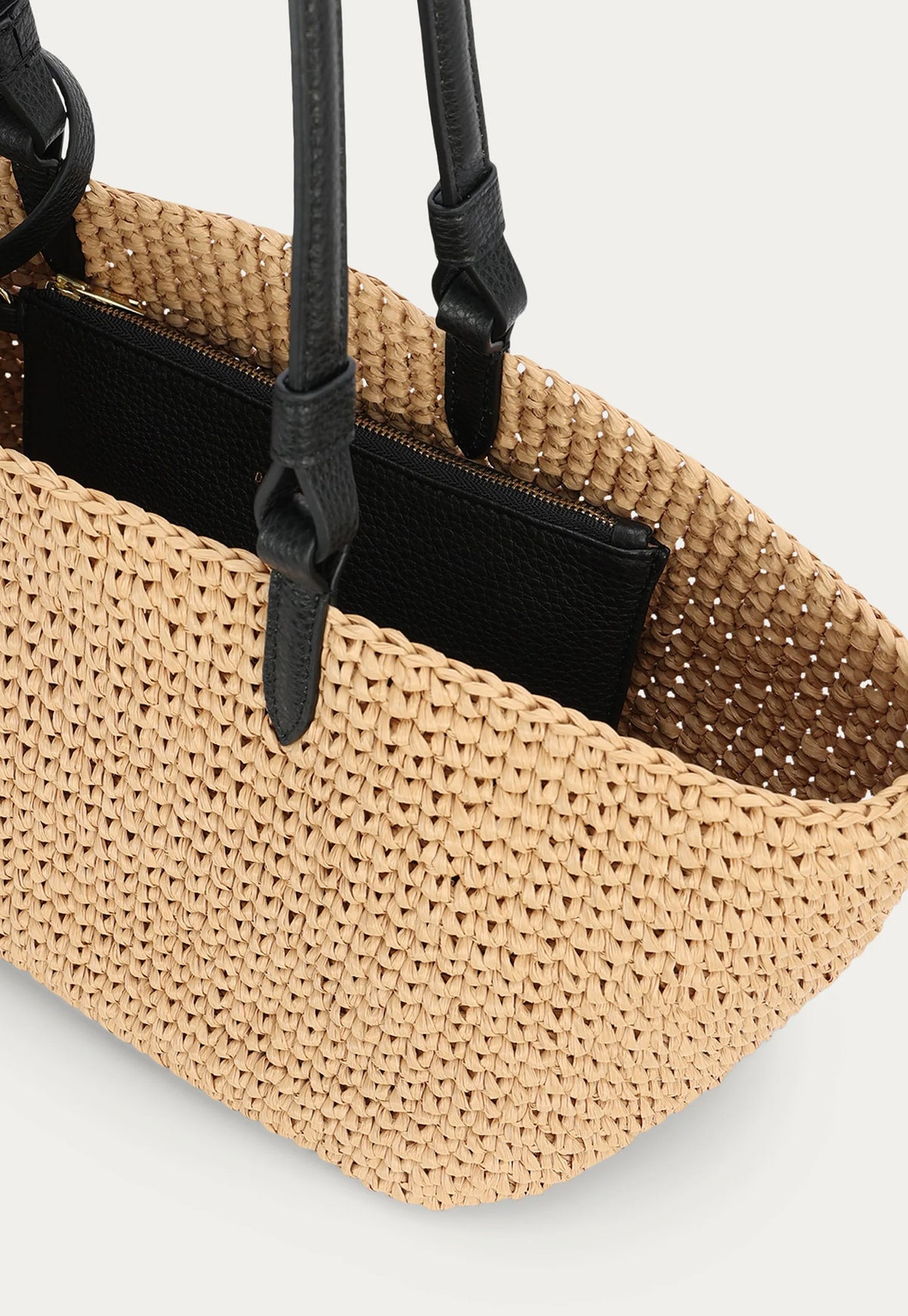 Medium Bandit Tote - Natural Raffia/Black