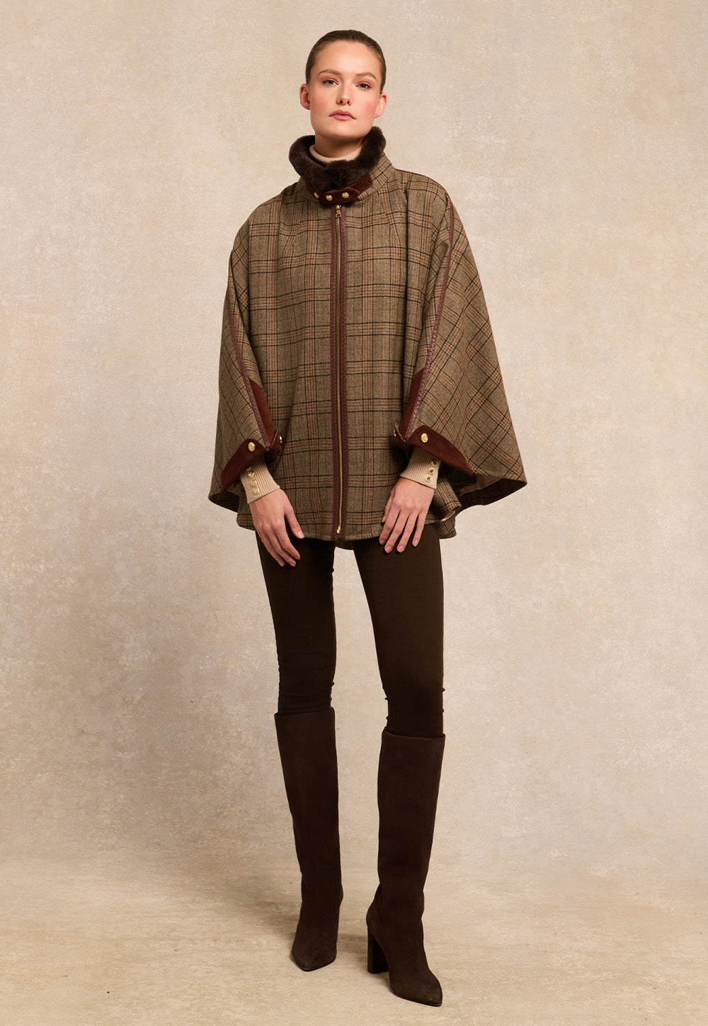 Holland Cooper Chiltern Cape in Bourbon Tweed, featuring a Toscana lambswool collar and an oversized silhouette.
