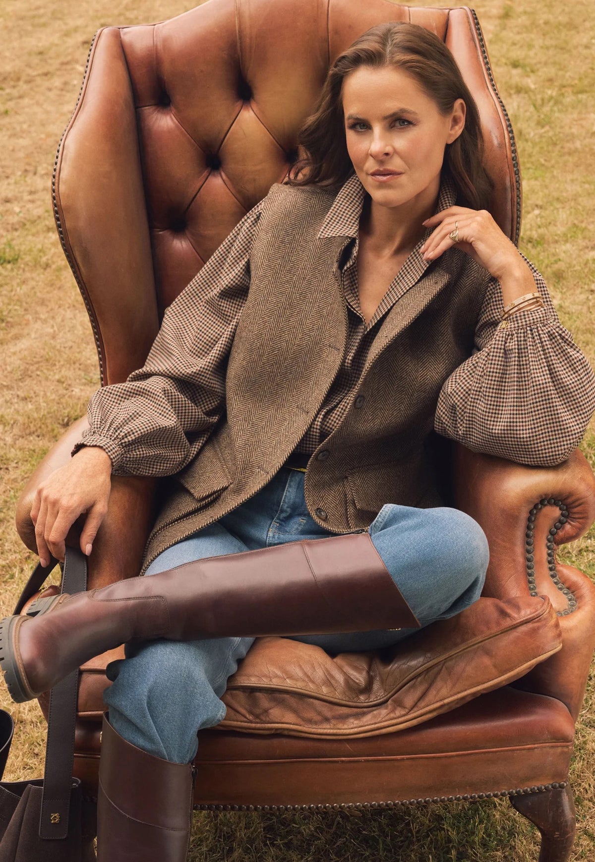 Holland Cooper Hampton Boot in Nutmeg leather, featuring a knee-high equestrian-inspired design, curved top line and treaded sole, styled by Jade Holland Cooper.